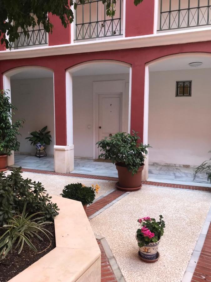 Conde De Ibarra Apartment Seville Exterior photo